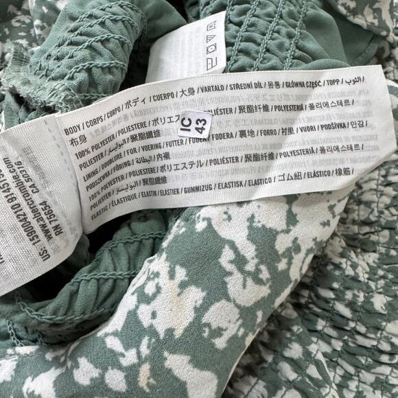 Hollister Womens Smocked Mini Dress Womens M Green White Romantic Boho - Picture 8 of 8